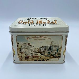 Vintage General Mills Washburn's Gold Medal Flour Recipe Box Tin With Cards